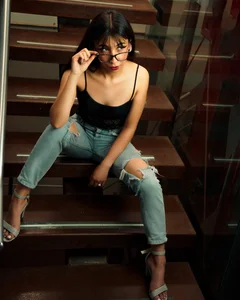 Isabella_Crofts Public Εικόνα 2