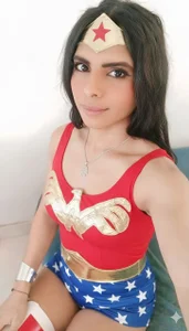 Wonder Woman Karen de karen_sofia_  photos