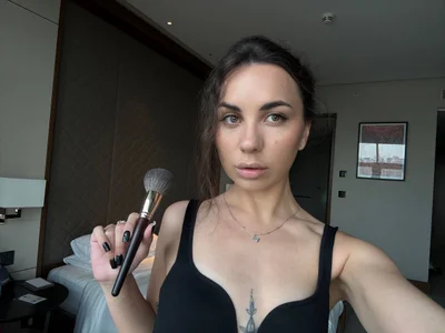 Molly_Mint Public Bilde