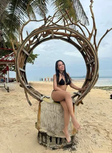 Europe vacation de seducesants1234  8 photos