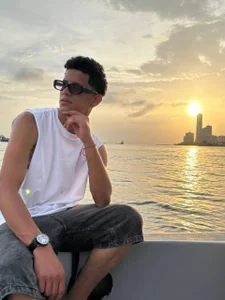 theo_bigcock_ To know is to live 🤞 slika 2