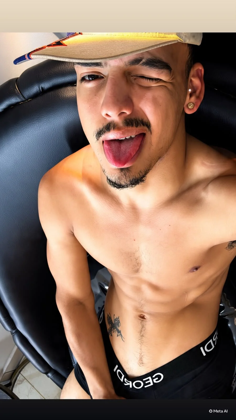 Трендове зображення  3735 Bastian_Fox_