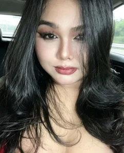 selena_lust Pretty Pic