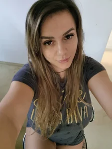 natashaboobs@xh so? Pic 2