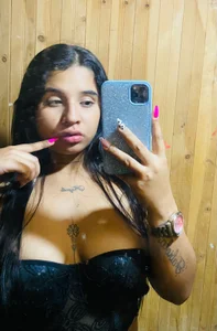 Conniemiller_ Public Pic 3