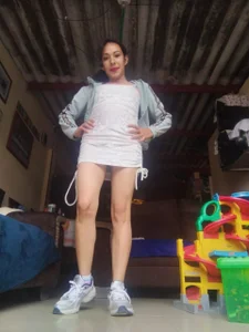 katyhoneey_m Public Pic 3