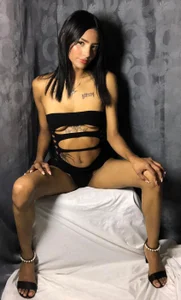 Camille_Hills69 IN BLACK 🖤🥰 slika 4