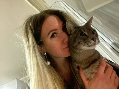 Hello_Lisha my cat is a furry friend Pic 9