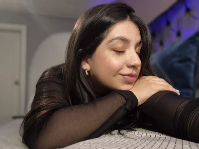 gineebraa Public Pic 4