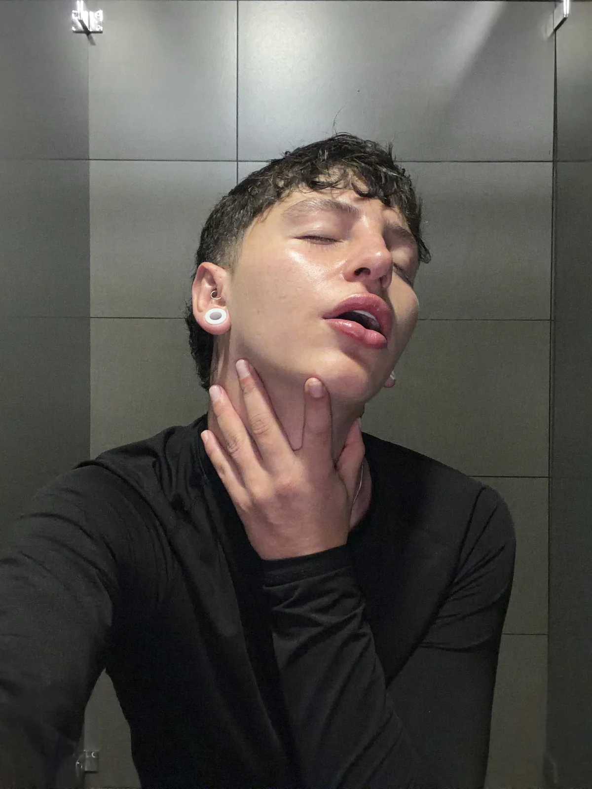ARON_LUXX 热门图片 512
