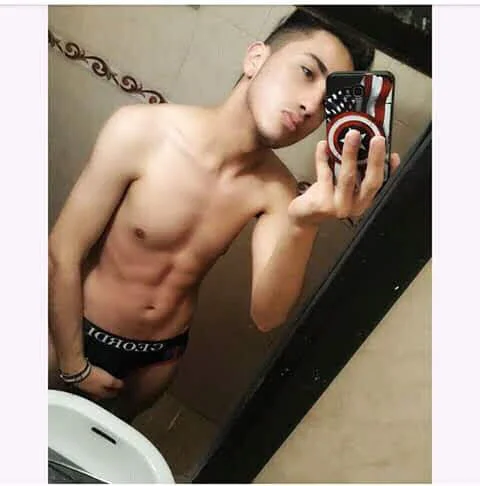 andy_hotboy Foto en Tendencia 9124