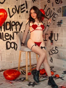 Zdjęcia Nina_Ford valentine's day ❤️🖤:  5