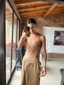 Fotos hot de carvaloo  6 Imagens