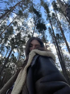 barbara_crazy A walk in the woods with Barbara😍  4টি ছবি