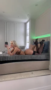 My🖤 de TiffanyStein  4 photos