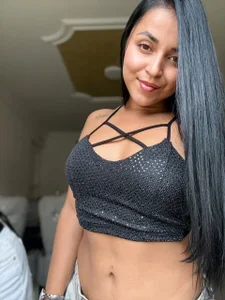 HikariChloe_ kullanıcısının 👅 albümü -  3 fotoğraf