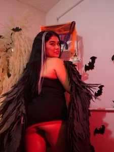 leylla_ Halloween 2026 Pic 8