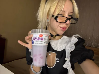 EvaTequilaDry Eva the Naughty Maid 🎀😈 Pic 4