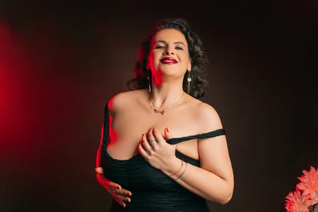 RebeccaNoble Public صورة واحدة|RebeccaNoble Public صورتان|RebeccaNoble Public  2 صور|RebeccaNoble Public  2 صورة