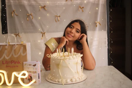 Megaan_Greey: A New Year to Continue Enjoying Next to You 🎂🎈🎉🥰 ( 6 фото)