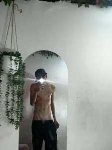 Alexander_hot_ Public Foto