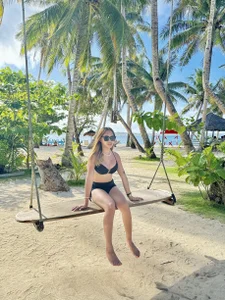 Island Girl od BombshellPH  3 snímek