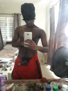 bigcockythekoyote Public Pic 4