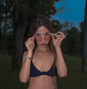 jennie_whitee Public Pic