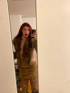 Red Head de NinaFox69  7 Imagens
