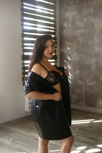 LisaAsianFlower Public Pic 5