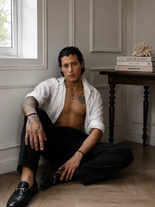 Damian_romanoff_ Luxury is an attitude. Pic