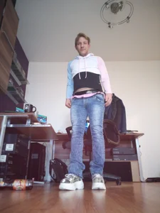 Fem-Boy40 Public Pic 6