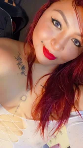 Halleyrosse You love watching me push my limits, don’t you? 🥒🔥🤤 Pic 4