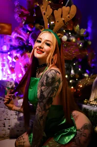 Anaii_Gomez Merry & Hot Christmas! Pic 4