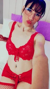 ReyshelSwith Red ❤️ Pic 3