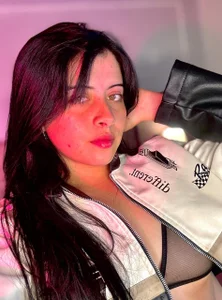 helena_1gv Public Pic 3