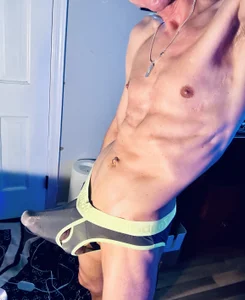 YouLikeBigDick9 Big Bulge Pic 3