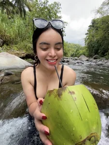TS-SimplyTheBest STARE WHILE SIPPING 🥥 Pic 4