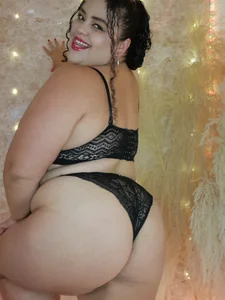 MelannieSimons: ass body ( 3 фото)