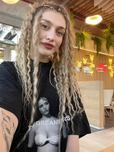 Tatika_williams meow 🐱 圖片 2