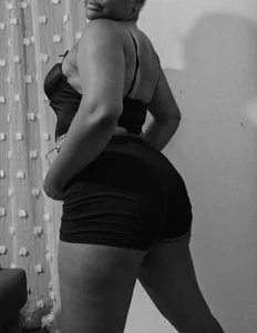 divineass_1 Freaky Foto