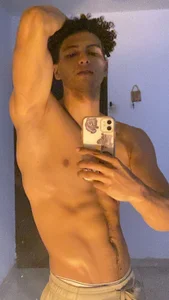 Kris_Khalifa69 MYSELF Pic 5