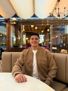 Goldenknight33Public图片 3