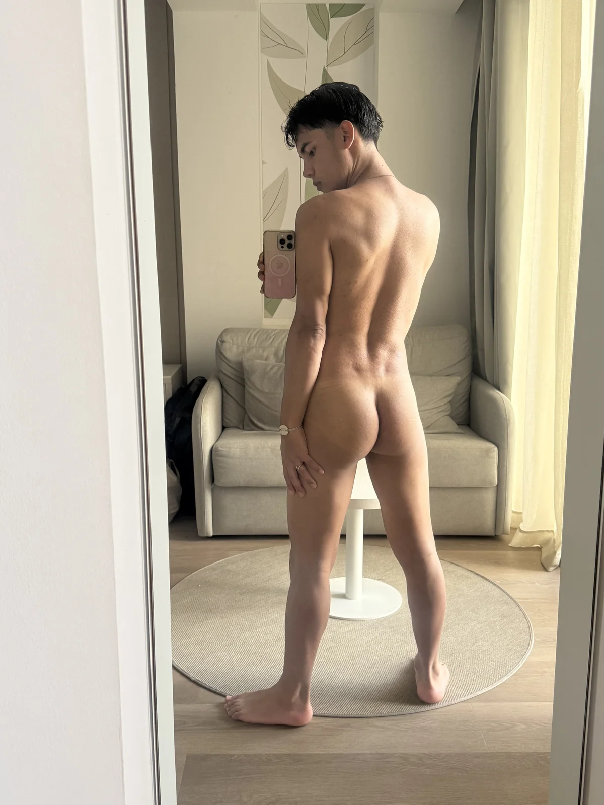 Adams_ricci immagine di tendenza 2220