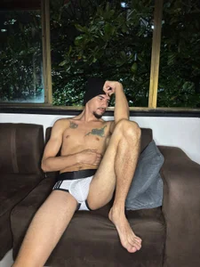 SharonTygaXPublic Bild 8