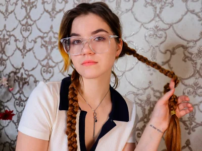 ElzaBlis: ✨Naughty in your bed ( 2 фото)