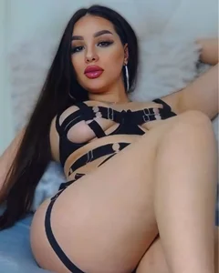 MissAmeliaa Mmm 🥵 Bilde 2