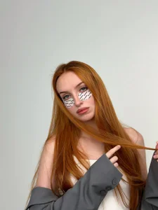 callme_alexa redhead Bilde 4