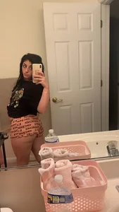 Mariyyumyums Sneaky peaky of my cheekys Pic