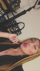 sara2421 Public Pic 7